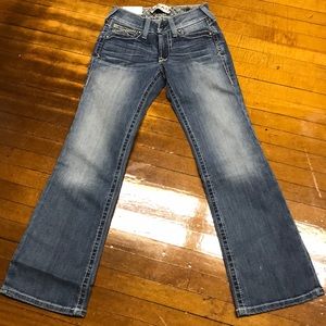 Woman’s ARIAT Jeans NWT